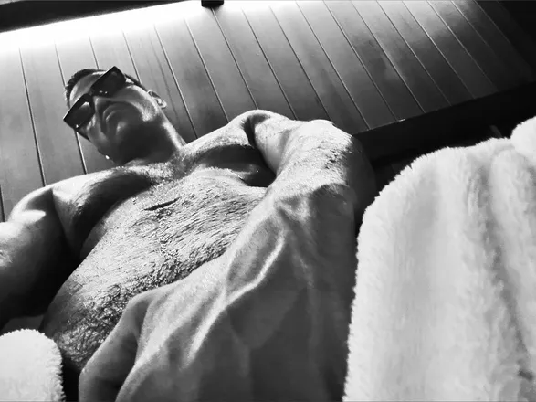 OnlyFans cuenta alejandroisgrey header 2