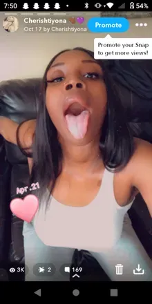 OnlyFans cuenta cocaine_puxxy header 2