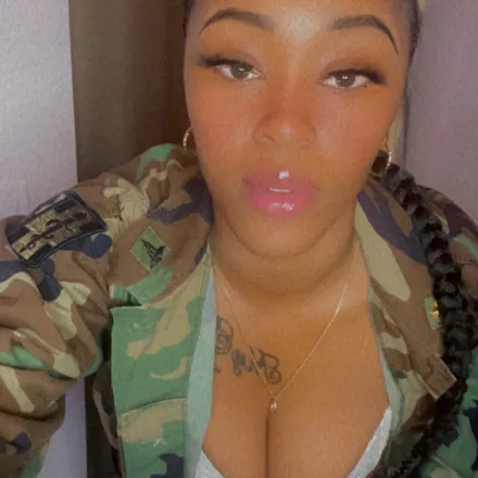OnlyFans account  prettytittyyy header 2