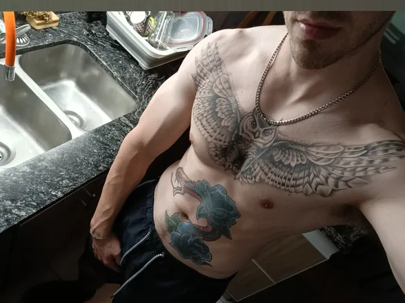 OnlyFans cuenta oh_toni header 2