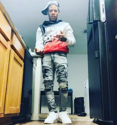 OnlyFans account  geeswavvyy header 2