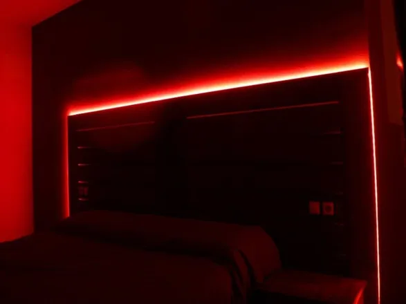 OnlyFans cuenta annie.lov header 2