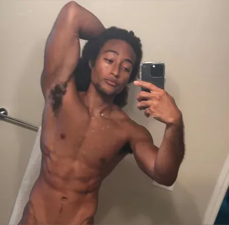 OnlyFans cuenta myles_isperfect avatar 1