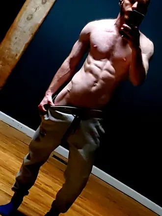 OnlyFans account  bdaddybee avatar 1