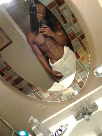 OnlyFans account  kingstrokeee header 2