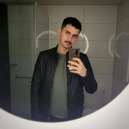 OnlyFans account  lucaefe avatar 1