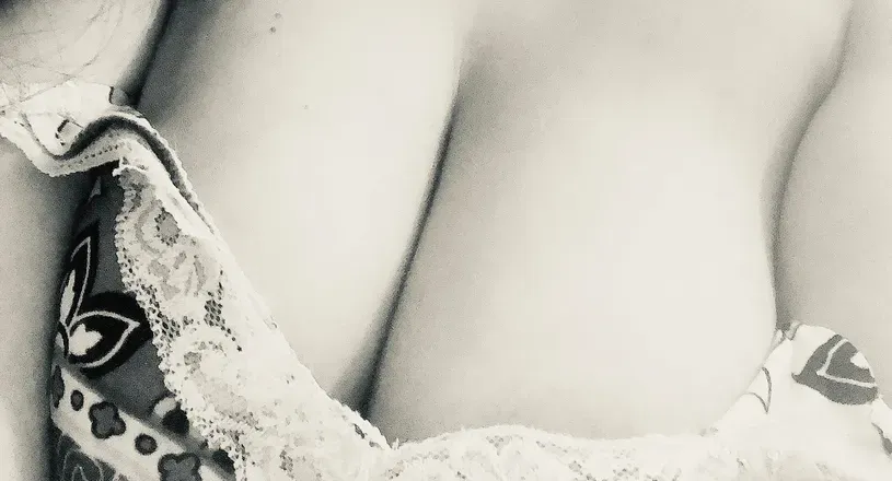 OnlyFans cuenta morenayoy header 2