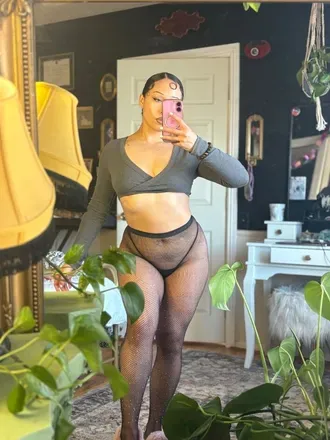 OnlyFans account  winter444 avatar 1