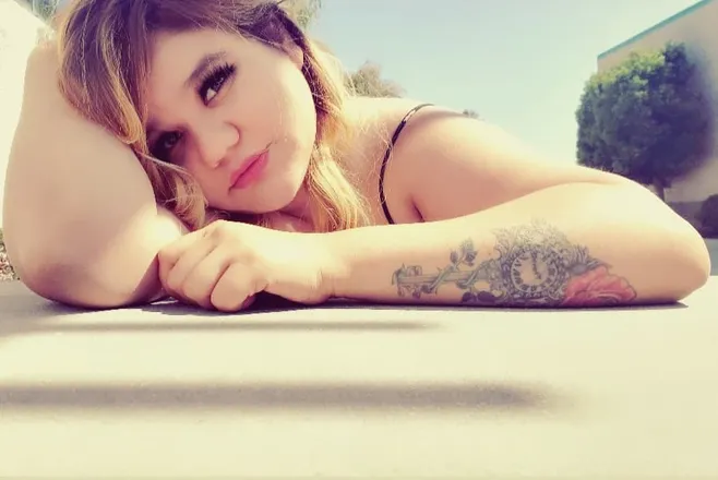 OnlyFans cuenta just_itzel header 2