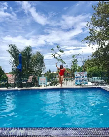 OnlyFans cuenta nenamala27 header 2