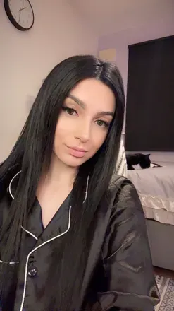 OnlyFans cuenta blodreina8 header 2