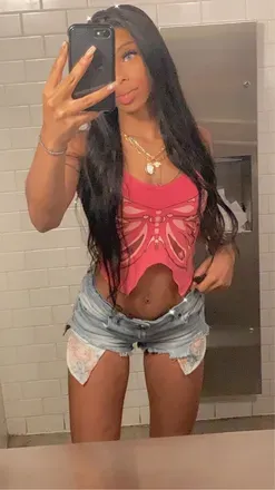 OnlyFans cuenta sexcbrebree avatar 1