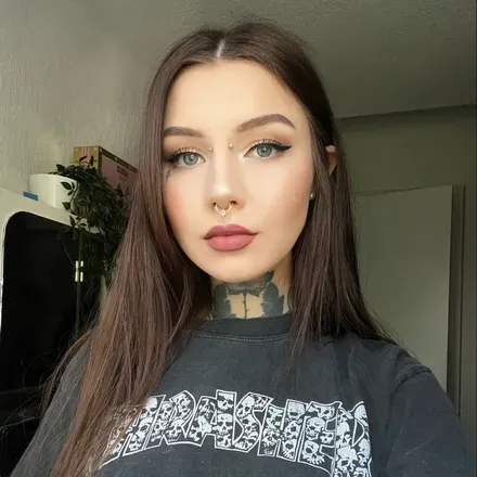OnlyFans cuenta emilia.karin avatar 1