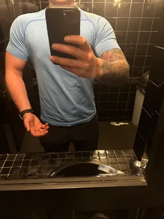 OnlyFans account  cha0tic.ca avatar 1