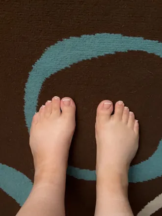OnlyFans account  feetandtoeskeyleighrose header 2