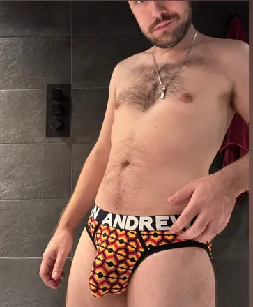 OnlyFans cuenta slapstickstrip header 2