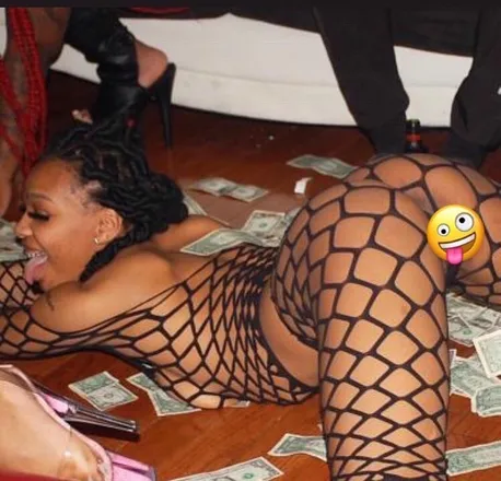 OnlyFans cuenta drippincrystal header 2