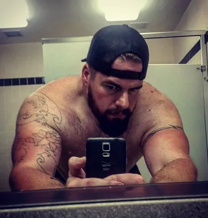 OnlyFans cuenta kevlar1222 header 2