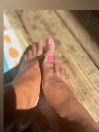 OnlyFans cuenta tootsierollssss avatar 1