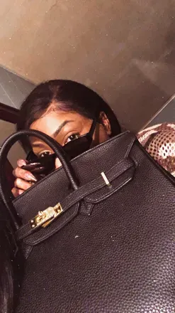 OnlyFans account  therealfendidiorbirkin avatar 1