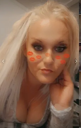 OnlyFans account  countrygirl2920 header 2