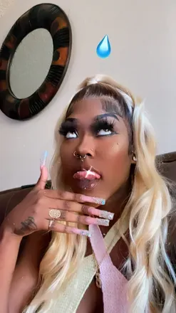 OnlyFans cuenta therealluluu69 avatar 1