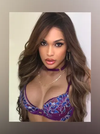OnlyFans cuenta yarisactive header 2
