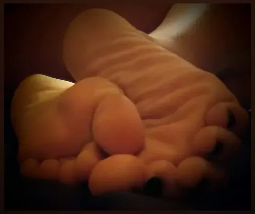 OnlyFans account  princesslittlefoot1313 avatar 1