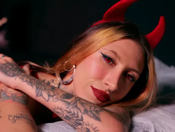 OnlyFans cuenta missmushroomsv2 avatar 1