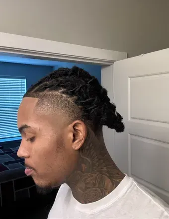 OnlyFans cuenta yb_ajofficial header 2