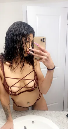 OnlyFans account  mamasita_0707 header 2