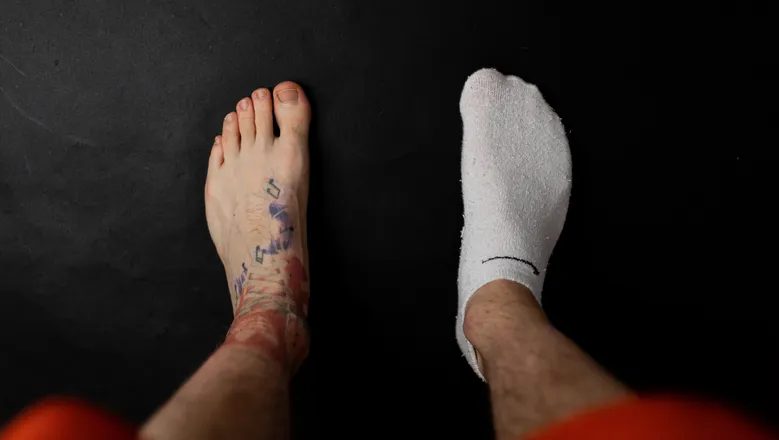 OnlyFans cuenta inkedfeetforyou header 2