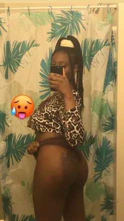 OnlyFans cuenta juicy1245 avatar 1