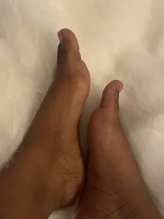 OnlyFans cuenta jennywiththefeet avatar 1