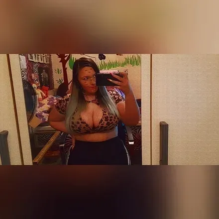 OnlyFans cuenta xgamerguurlx avatar 1