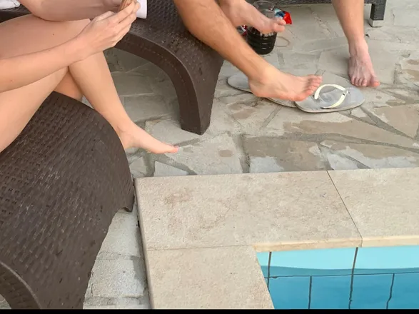 OnlyFans cuenta fedfeet header 2