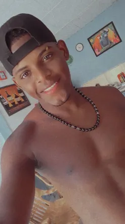 OnlyFans cuenta gelber22 header 2