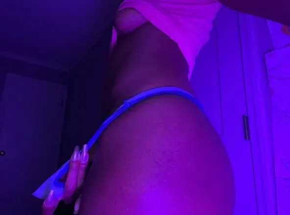 OnlyFans cuenta idreamofki header 2