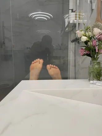 OnlyFans cuenta aiza.fai header 2