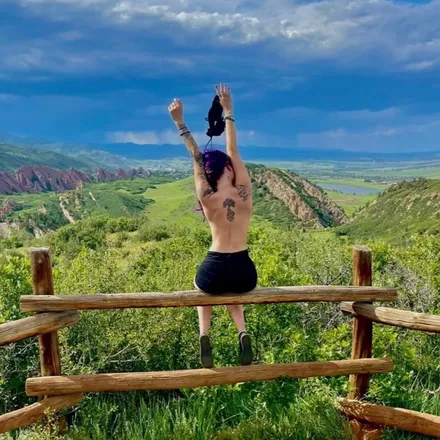 OnlyFans cuenta blueyefoxxx header 2