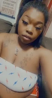 OnlyFans cuenta sashanae header 2
