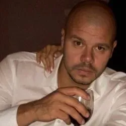 OnlyFans cuenta sharifmoursi avatar 1