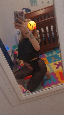 OnlyFans cuenta milfgirl2019 header 2