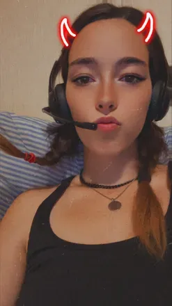 OnlyFans cuenta brunettegoddess94 avatar 1