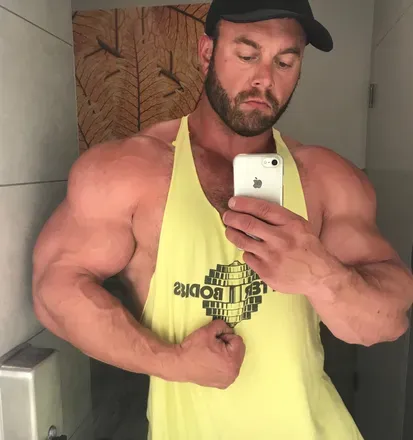 OnlyFans cuenta bearlymuscled avatar 1