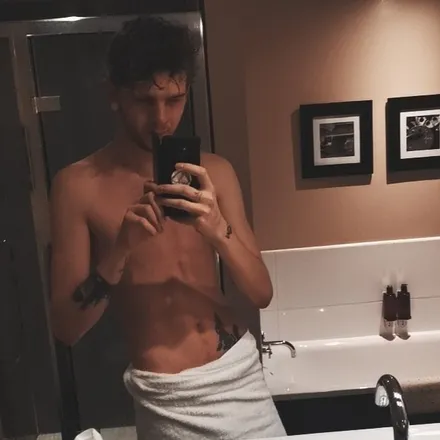 OnlyFans cuenta geowolfie12 header 2