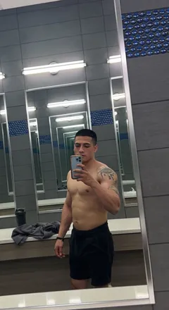 OnlyFans cuenta mrbbc069 header 2