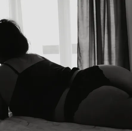 OnlyFans account  calliedare header 2
