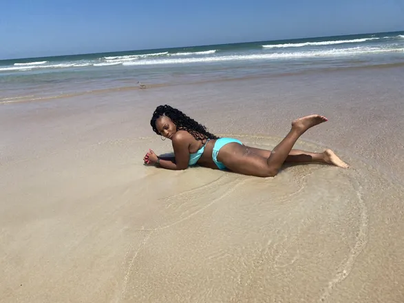 OnlyFans cuenta naturalbodylee header 2