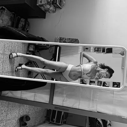OnlyFans cuenta marianananana header 2